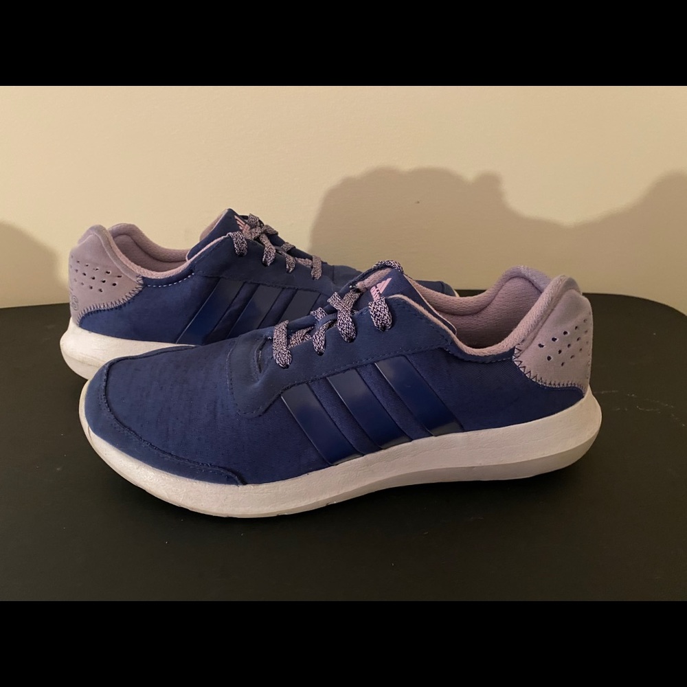Adidas Element Refresh Womans Size 8 - image 1
